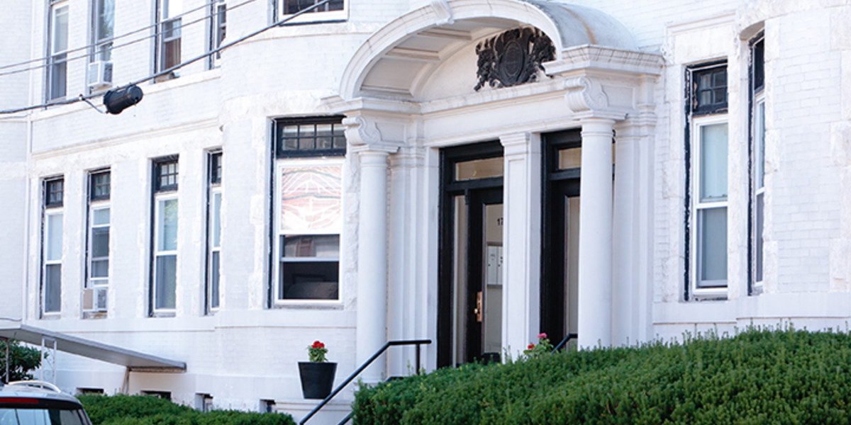 Green Street Apartments Chestnut Hill Realty